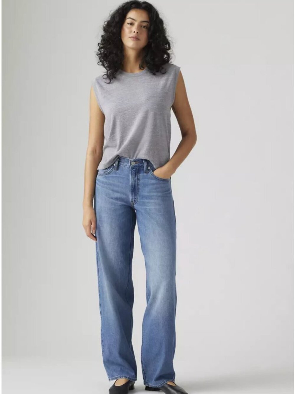 NEW Levi's Light Blue Straight Leg Jeans - Picture 5 of 8